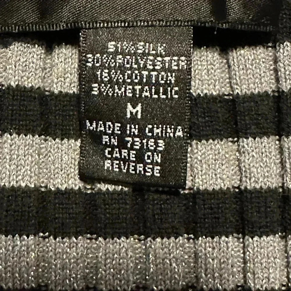 Cable & Gauge sweater - Picture 8 of 9